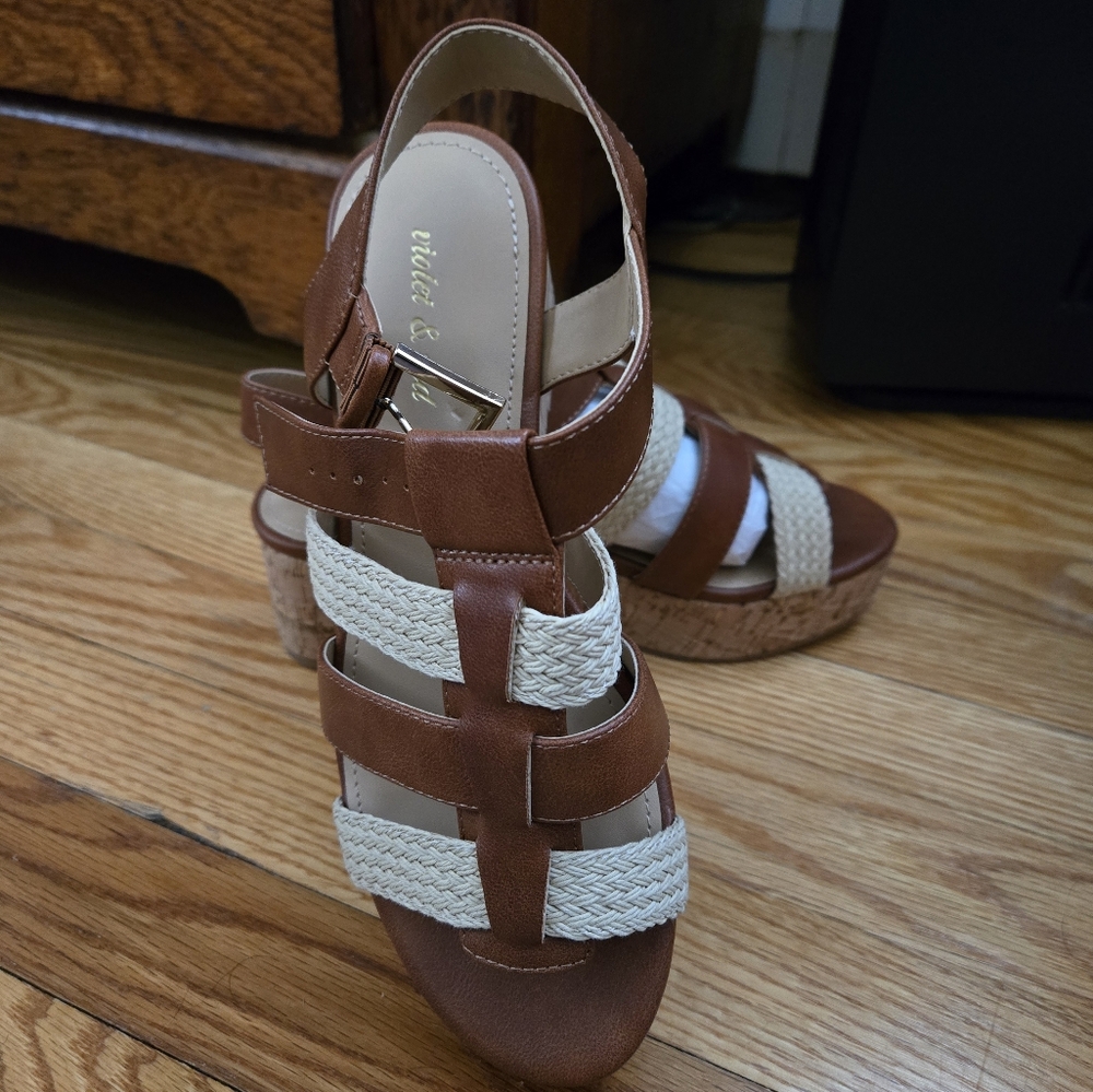 Violet & Red Capree Woven Braid Wedge 7.5